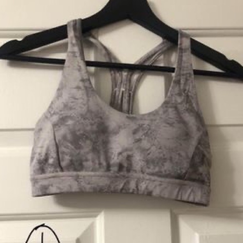 Sports bra